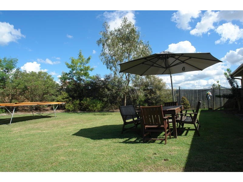 8 Sanflex Street, Darra QLD 4076